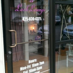 Skin Trip And Lash Lounge - Shop entrance