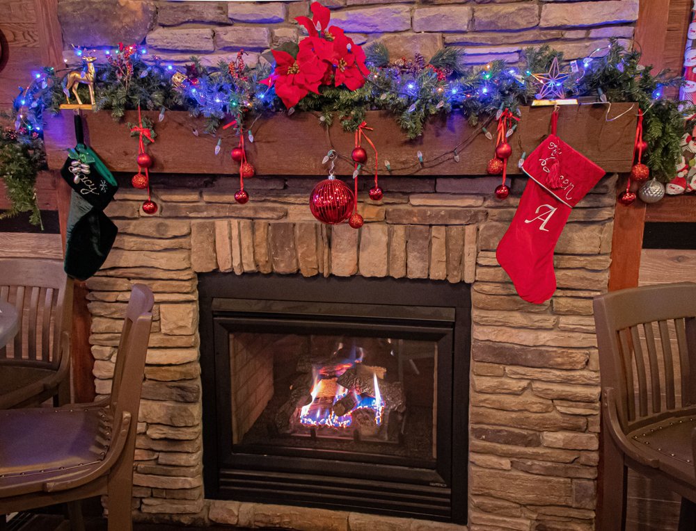 Eddie's on Lake Norman