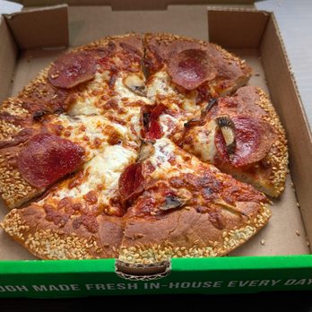 Red Swan Pizza - Pizza Near Me - Ottawa, Ontario Red Swan Pizza - Pizza Near Me - Ottawa, Ontario