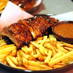 Nu Flav Restaurant - A nice Caribbean restaurant that serve bbq pork ribs So good