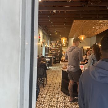 Shepherd Artisan Coffee - Cafes Near Me - Miami Beach, Florida