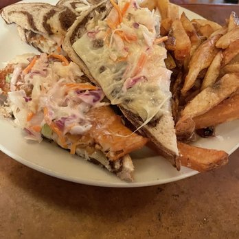 Féile Restaurant and Pub - Haddock Ruben- totally disgusting. Fries were good! - Irish Near Me - Wells, Maine