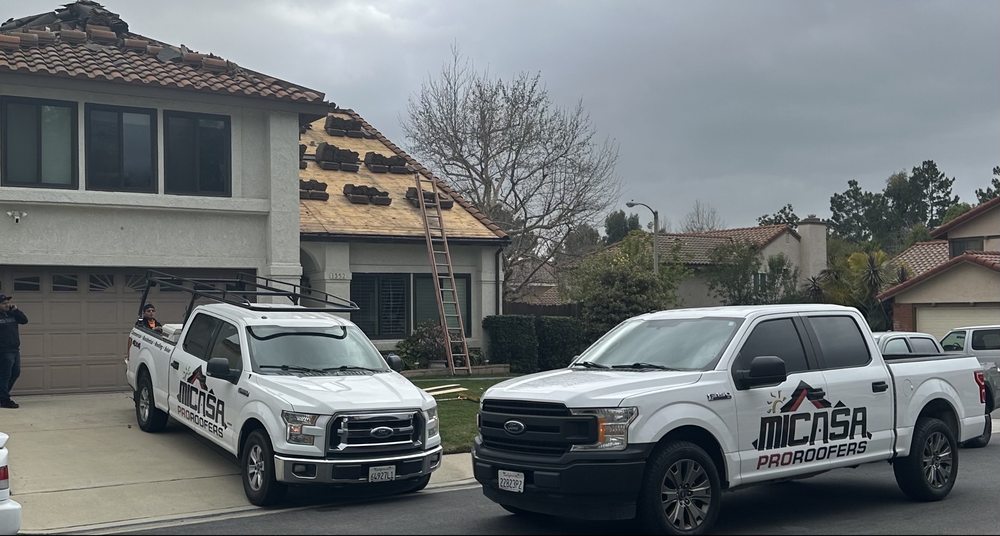 Slide of Micasa Pro Roofers