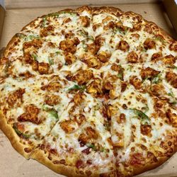 Pizza Track - Mild Butter Chicken Pizza