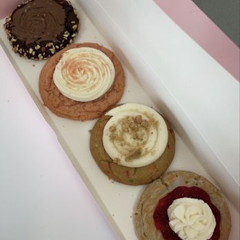 Crumbl - Clairemont - Bakeries Near Me - San Diego, California Crumbl - Clairemont - Bakeries Near Me - San Diego, California