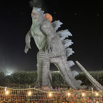 Spina Farms - Godzilla! - Farmers Market Near Me - Morgan Hill, California Spina Farms - Godzilla! - Farmers Market Near Me - Morgan Hill, California