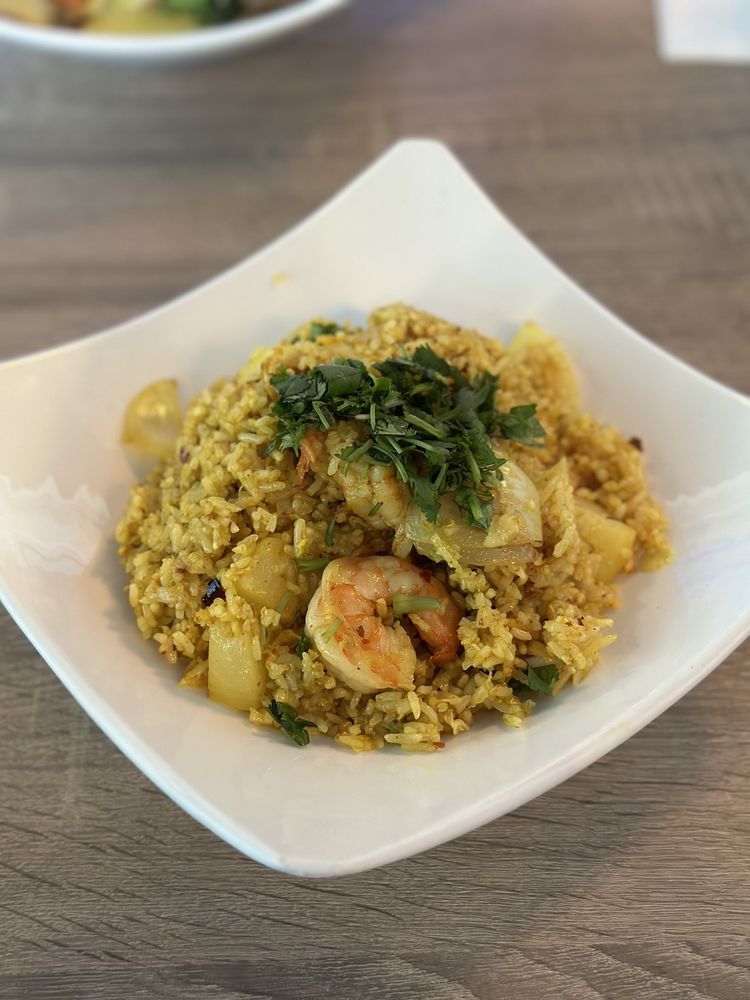 MAI LEE THAI Updated November 2024 85 Photos & 172 Reviews 595