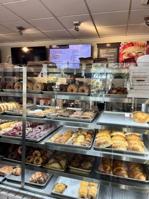 Delicious Donuts & Bagels by null