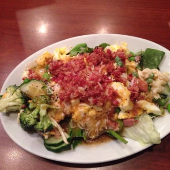 Ruby Tuesday - Love their salad bar - Burgers Near Me - Gulf Breeze, Florida Ruby Tuesday - Love their salad bar - Burgers Near Me - Gulf Breeze, Florida
