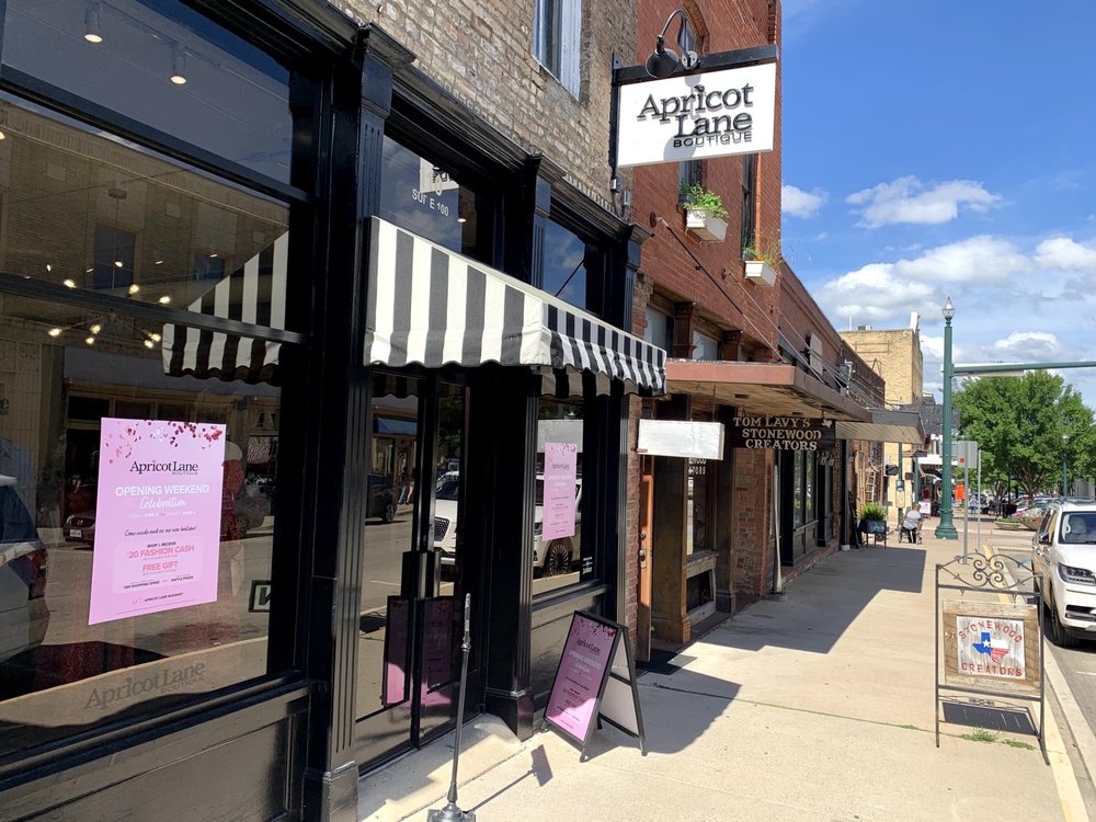 APRICOT LANE BOUTIQUE MCKINNEY 12 Photos 110 W Virginia St