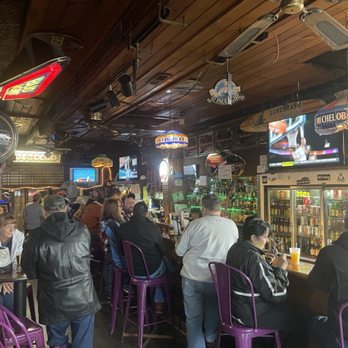 California Brew Haus - people sitting at a bar - American Near Me - Rochester, New York California Brew Haus - people sitting at a bar - American Near Me - Rochester, New York