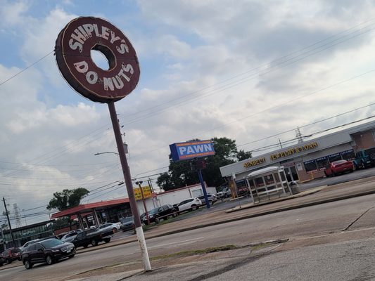 Shipley Do-Nuts by null