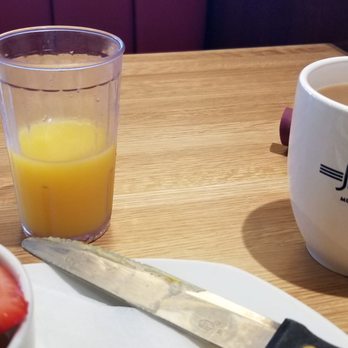 Silver Diner - Coffee juice and fruit - Diners Near Me - Ashburn, Virginia Silver Diner - Coffee juice and fruit - Diners Near Me - Ashburn, Virginia
