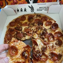 Bacon, pepperoni, sausage. Giving it a four today simply because it was literally dripping grease. Typically, I'd rate it a 5 hands down. Bacon, pepperoni, sausage. Giving it a four today simply because it was literally dripping grease. Typically, I'd rate it a 5 hands down.