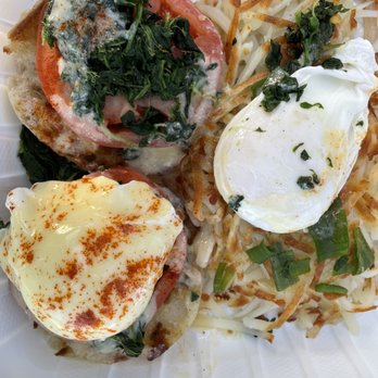 808 Grindz Cafe - Eggs Benedict - Cafes Near Me - Lahaina, Hawaii 808 Grindz Cafe - Eggs Benedict - Cafes Near Me - Lahaina, Hawaii