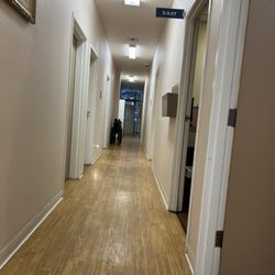 Garrison Family Medical Group - Xtray hallway