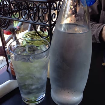 Ghiringhelli's Pizzeria - Icy icy baby yay.. - Pizza Near Me - Fairfax, California