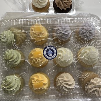 The Sweet Spot Bakery - Green Tea Matcha, Mango, Taro, Lychee, Milk Tea, Spice Chai. Pumpkin   So so so delicious!!! - Desserts Near Me - Duluth, Georgia
