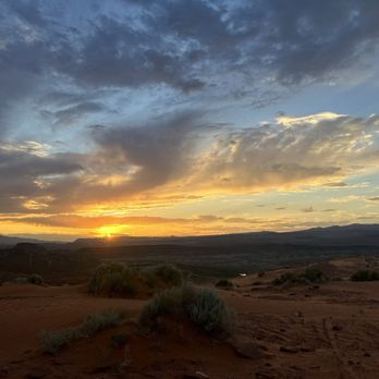 Mad Moose Rentals and Tours - Sunset - ATV Rentals/Tours Near Me - Hurricane, Utah