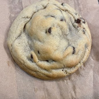 Cookie Co.- Overland Park - Chocolate chip cookie - Bakeries Near Me - Overland Park, Kansas