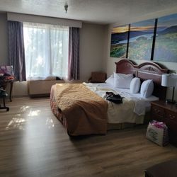 Days Inn by Wyndham Evanston WY