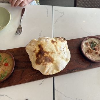 Issabella's - Mediterranean Near Me - Miami Beach, Florida