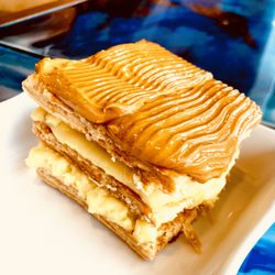 My Empanada - Milhoja , puff pastry with dulce de leche on top