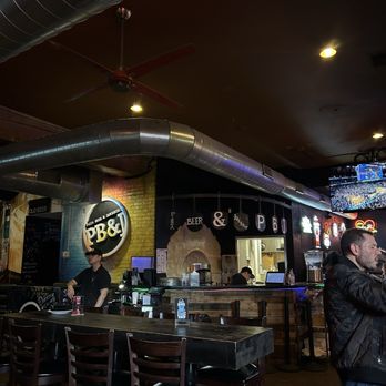Pizza Beer & Jukebox - Pizza Near Me - Chicago, Illinois Pizza Beer & Jukebox - Pizza Near Me - Chicago, Illinois