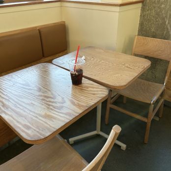 sweetgreen - Healthy Salads, Wraps, and Bowls - Every table empty and dirty. - Salad Near Me - Seattle, Washington
