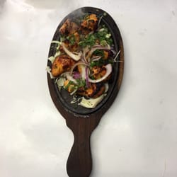 King Tandoori - Mouthwatering chicken tikka