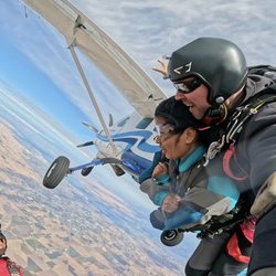 Bay Area Skydiving - Scott taking a great picture,with Ryan