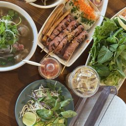 2.  Nem Nướng Cuon House Special 2 person DYI spring rolls