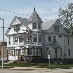 Mr Lincoln's Souvenirs & Gifts