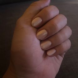 Deluxe Nails & Spa - Chrome nude nails