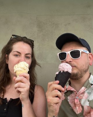 Zsa's Ice Cream by null