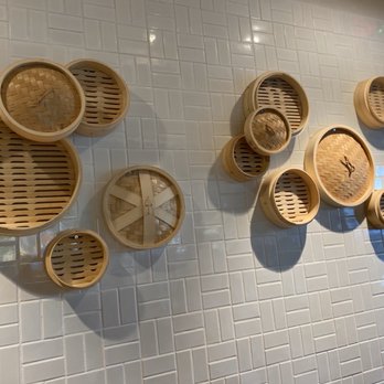 Mama Chang - interior in the front - Chinese Near Me - Fairfax, Virginia Mama Chang - interior in the front - Chinese Near Me - Fairfax, Virginia
