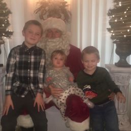 Montclair CC Santa brunch