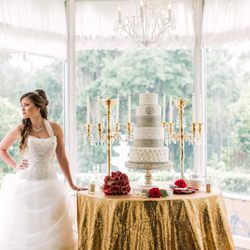 Maison & Jardin - Our lovely Garden Room perfect for your beautiful cake!