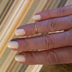CA Nails - Hideous! Love how the shape on my ring finger isn't even right