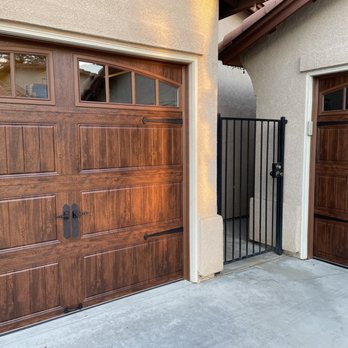 King Door - Close-up - Garage Door Services Near Me - Bakersfield, California King Door - Close-up - Garage Door Services Near Me - Bakersfield, California
