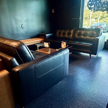 Legends Taps & Craft Beer - Beer Bar Near Me - Ontario, California Legends Taps & Craft Beer - Beer Bar Near Me - Ontario, California