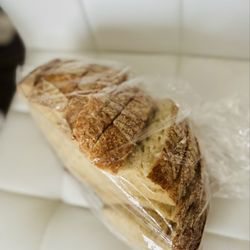 Atelier-T55 - Other Half of the round sourdough