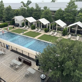 Cavalry Court, Valencia Hotel Collection - Hotels Near Me - College Station, Texas