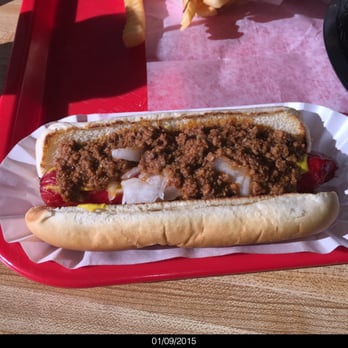 Speedy Chef No 1 - An excellent Southern style Chili Dog - American Near Me - Elkin, North Carolina