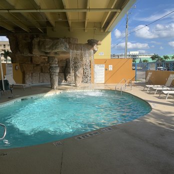 Four Points by Sheraton Cocoa Beach - Pool - Hotels Near Me - Cocoa Beach, Florida Four Points by Sheraton Cocoa Beach - Pool - Hotels Near Me - Cocoa Beach, Florida