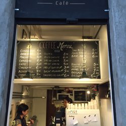 Clemente Café - A loja (inteira)
