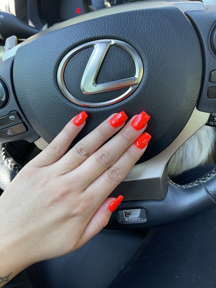 PRETTY NAILS Updated September 2024 22 Photos & 12 Reviews 5405