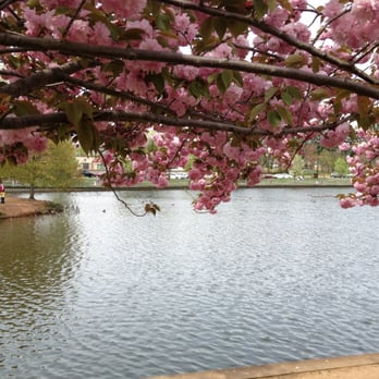 Roosevelt County Park - Parks Near Me - Edison, New Jersey