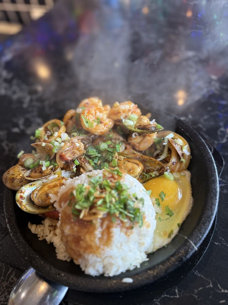 Food from Tasty Pot - LoHi