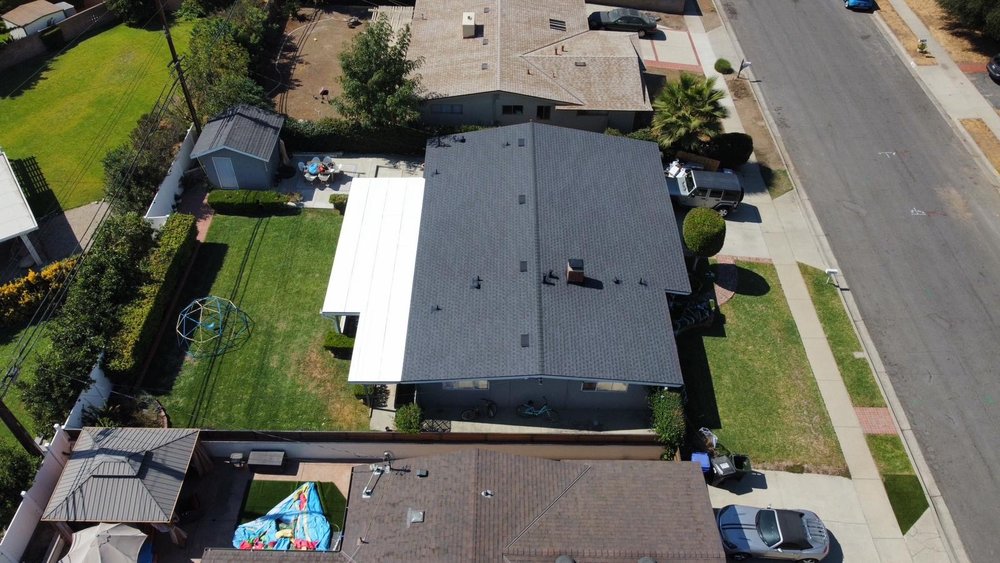 Slide of American Array Solar and Roofing